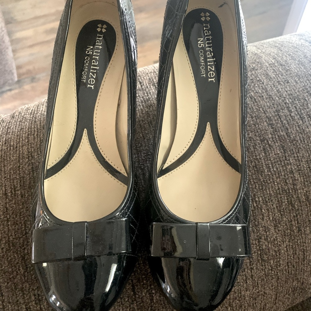 Black Naturalizer Comfortable Dress Shoes